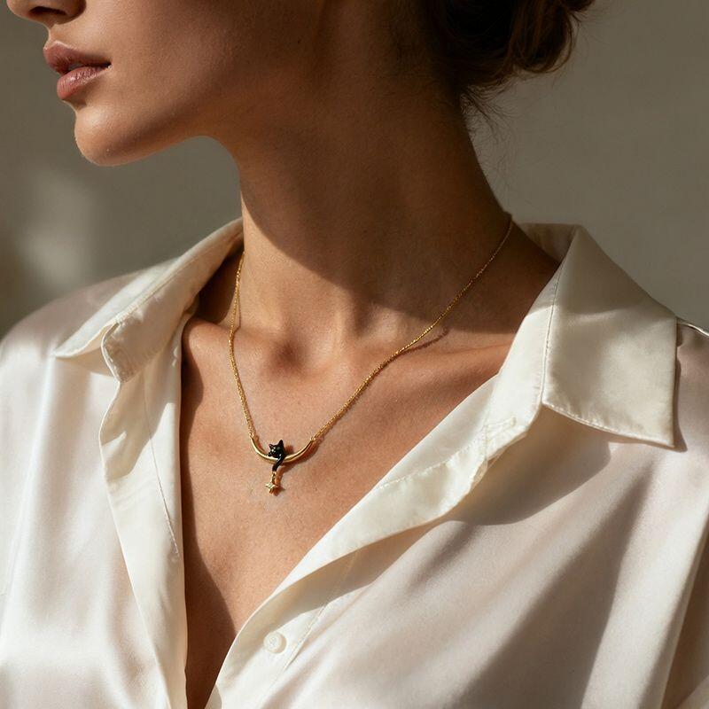Jeulia Petland Black Cat Moon Necklace With Star Accent