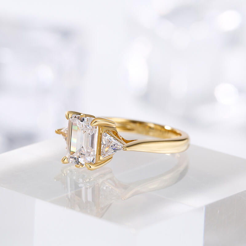 Jeulia Three Stone Emerald Cut Sterling Silver Ring