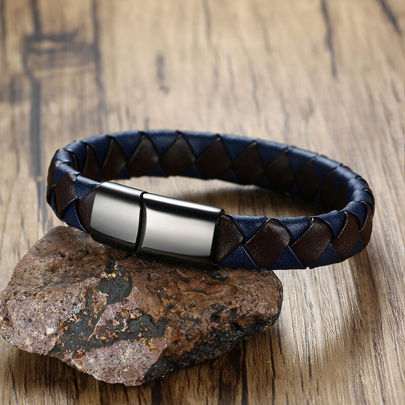 Jeulia Stainless Steel Leather Men's Bracelet