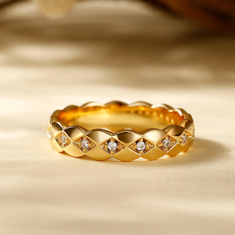 Jeulia Anillo dorado para mujer con diseño geométrico de plata de ley