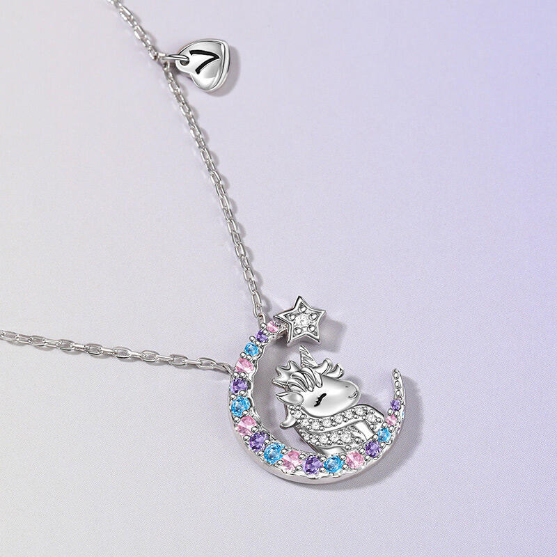 Jeulia 誕生石付きパーソナライズされたユニコーンムーンネックレススターリングシルバー