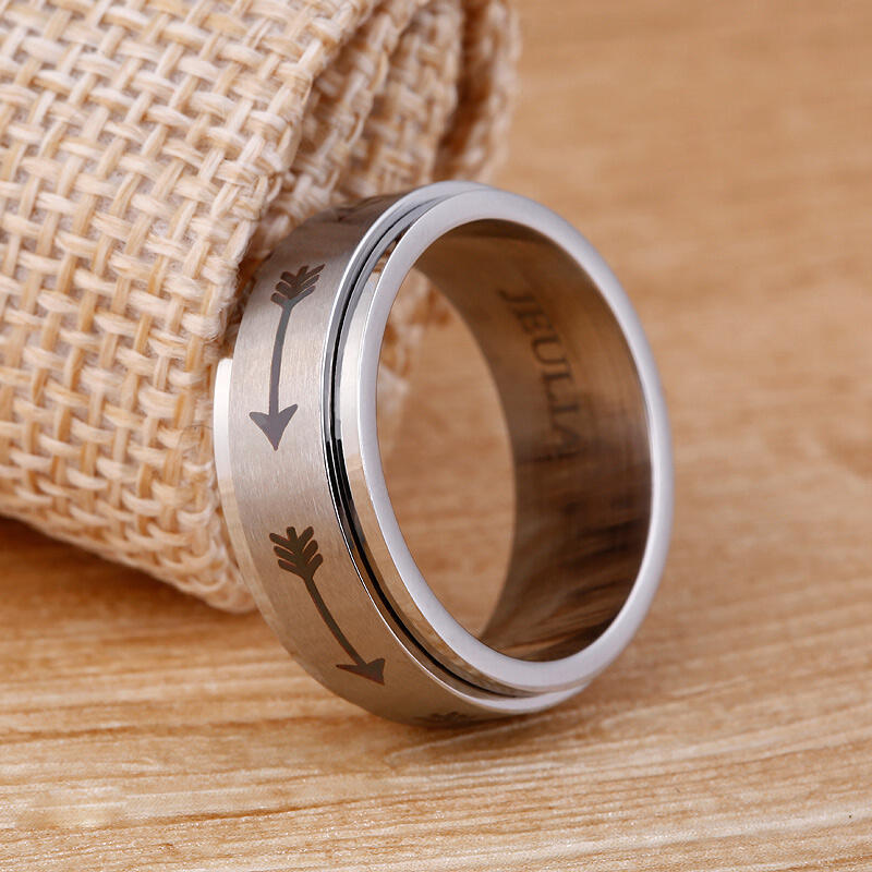 Jeulia Rotatable Arrow Stainless Steel Men's Band