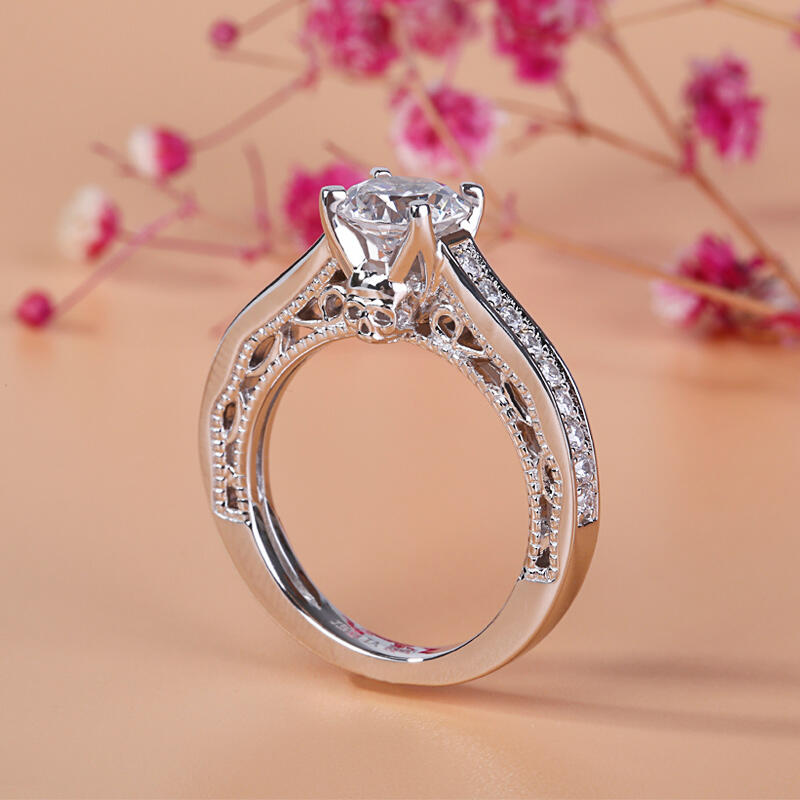 Jeulia Milgrain Round Cut Sterling Silver Skull Ring