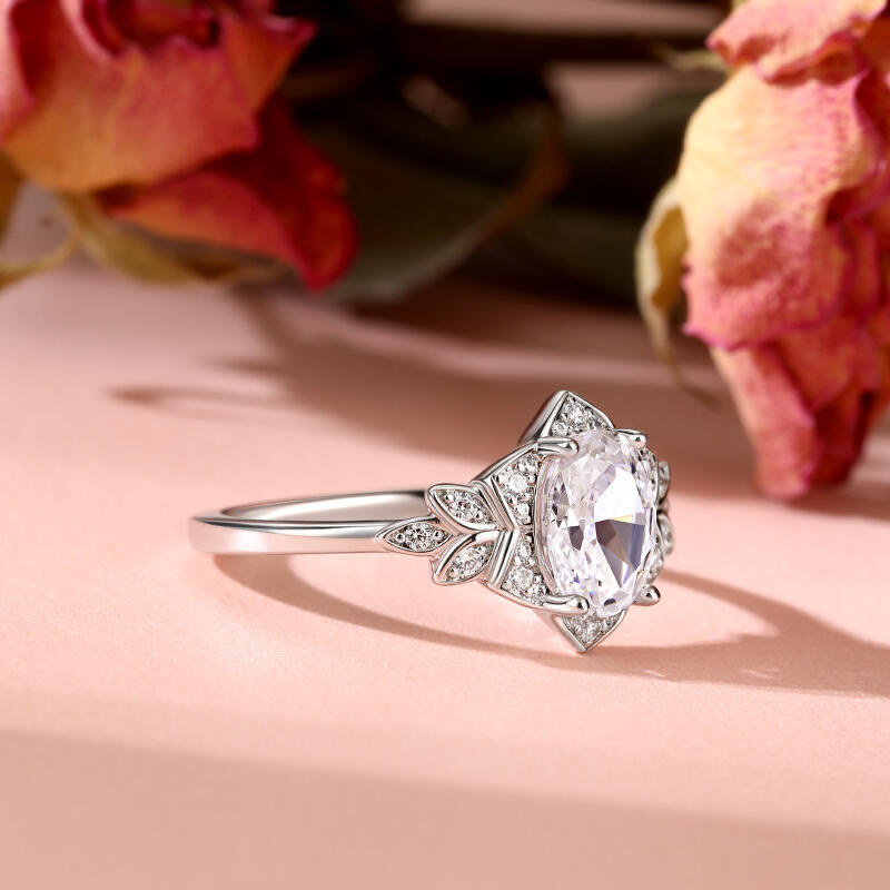 Jeulia Anillo de Plata de Ley con Corte Ovalada y Halo Floral