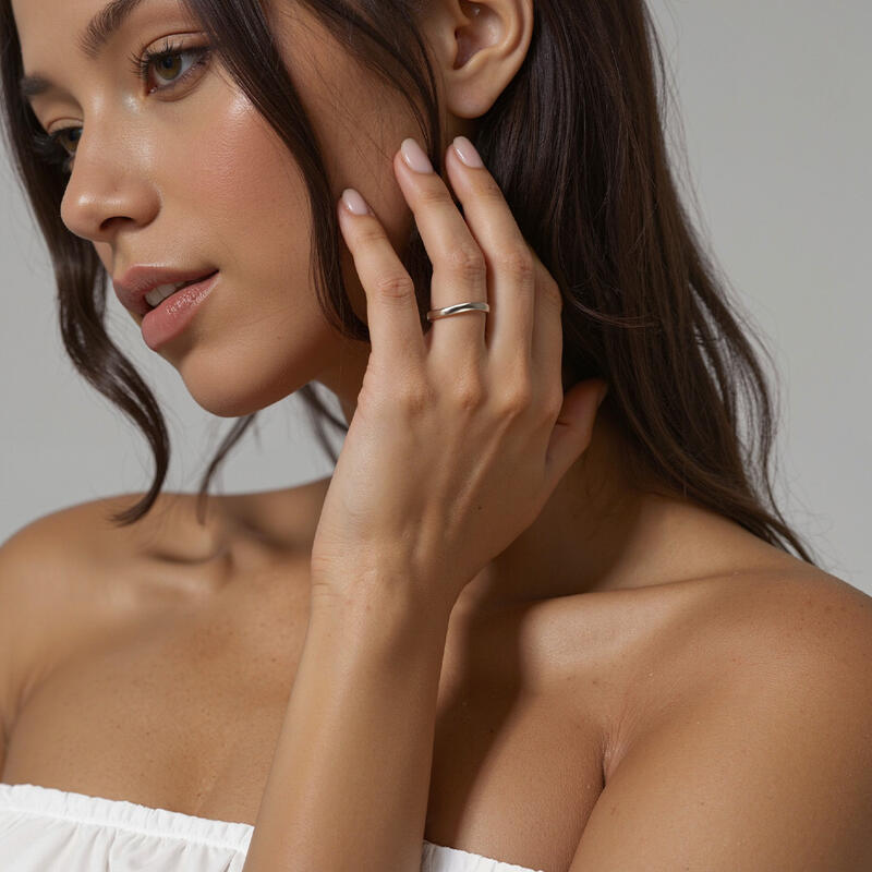 "My Flowing Love" Classic Wedding Ring