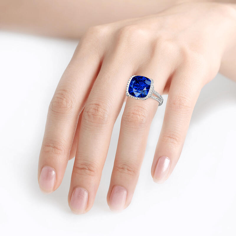 Jeulia Unique Halo Design Cushion Cut Sterling Silver Ring