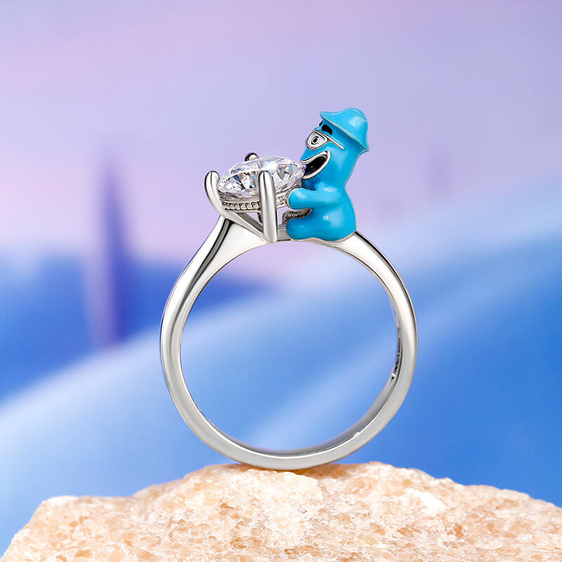 Jeulia Hug Me "Dreamer's Soul" Jazzman Round Cut Sterling Silver Ring