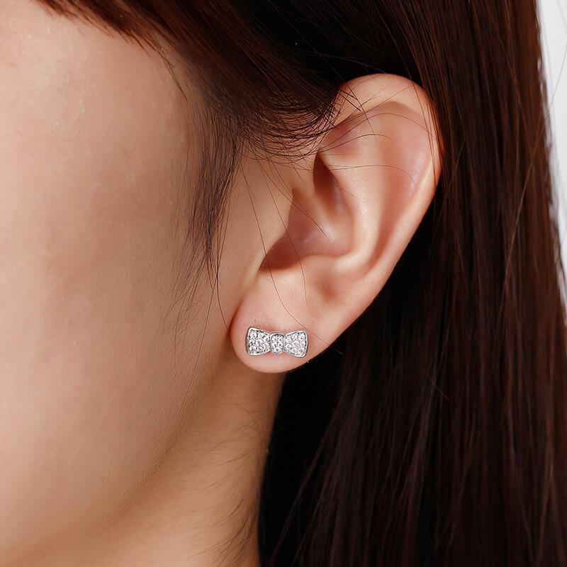 Jeulia "I Love Cats" Bow Design Mismatched Stud Earrings