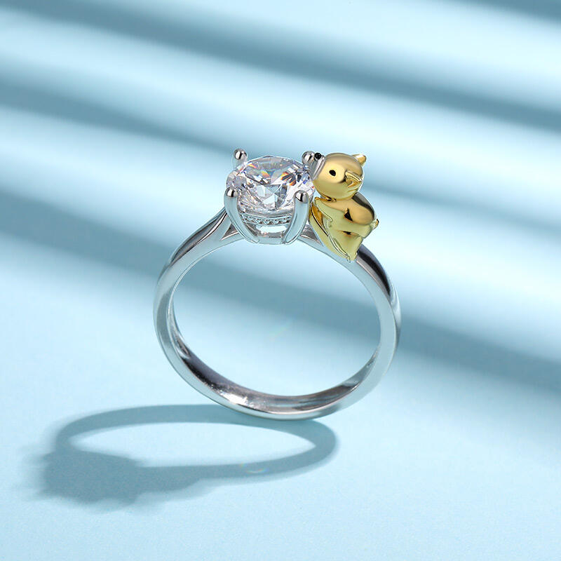 Jeulia Hug Me "Queen's Corgi" Round Cut Sterling Silver Ring