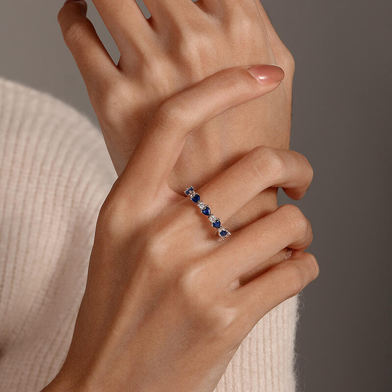 Jeulia Custom Simple Heart Round Cut Eternity Ring