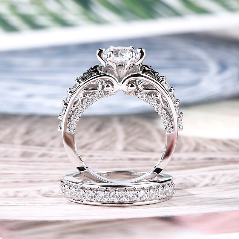 Jeulia Two Tone Round Cut Sterling Silver Skull Ring Set