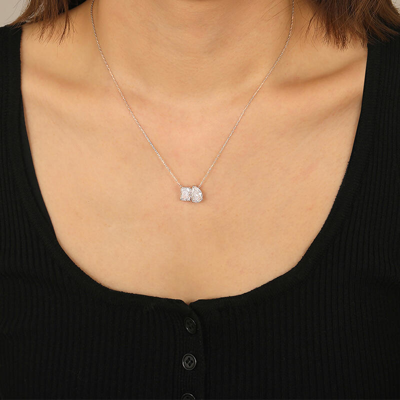 "Pair Poem" Toi-et-Moi-Halskette mit Radiant-Schliff