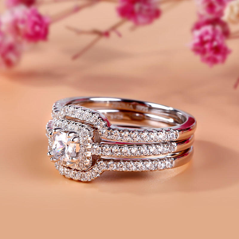 Jeulia Terno De Anillos Con Halo En Plata De Ley