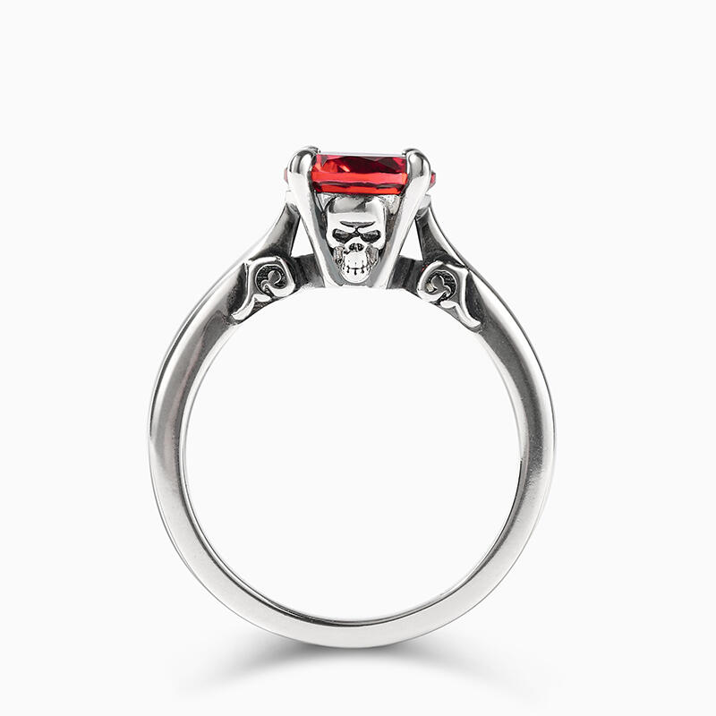 Jeulia Anillo de plata de ley con diseño de calavera y corte redondo
