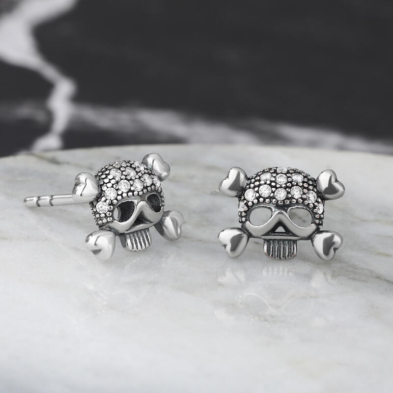 Jeulia "Skull and Bones" Sterling Silver Earrings