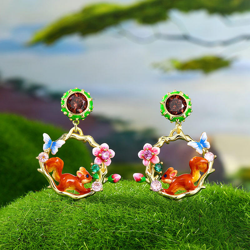 Jeulia リス フラワー 栗鼠 花デザイン エナメル シルバー ピアス