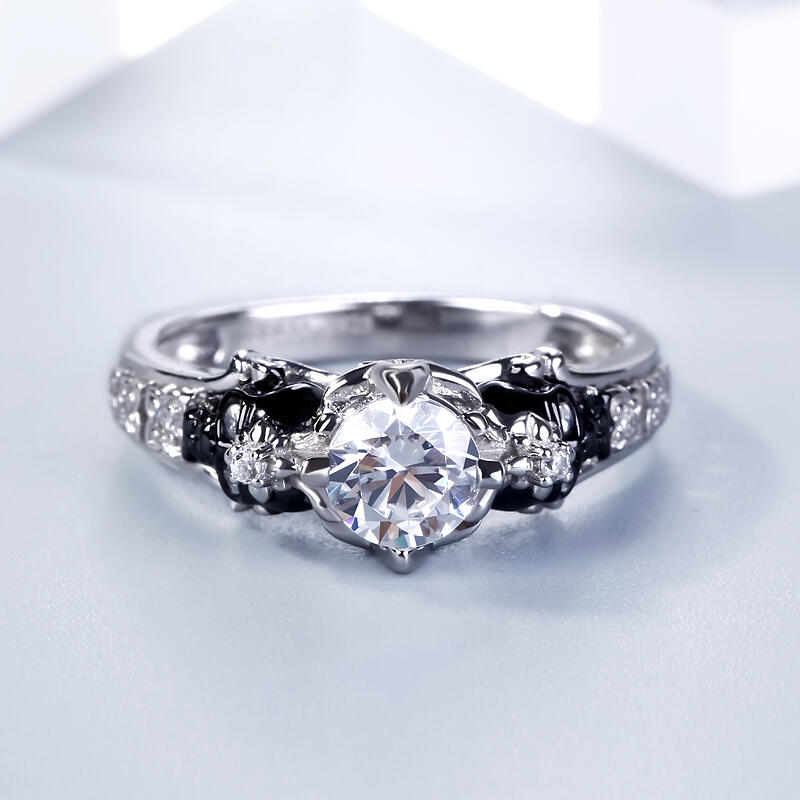 Jeulia European Shank Round Cut Sterling Silver Skull Ring