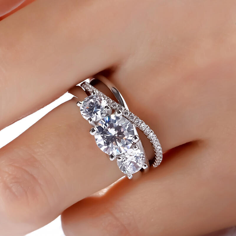 Jeulia Conjunto De Anillos Cruceros Con Tres Piedras De Talla Redonda En Plata De Ley