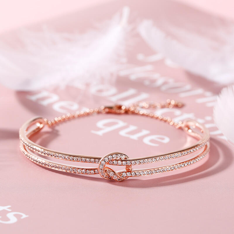 Jeulia Knot Design Sterling Silver Bangle Bracelet