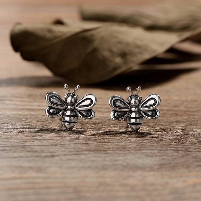 Jeulia "Whimsical Busy Bee" Sterling Silver Earrings