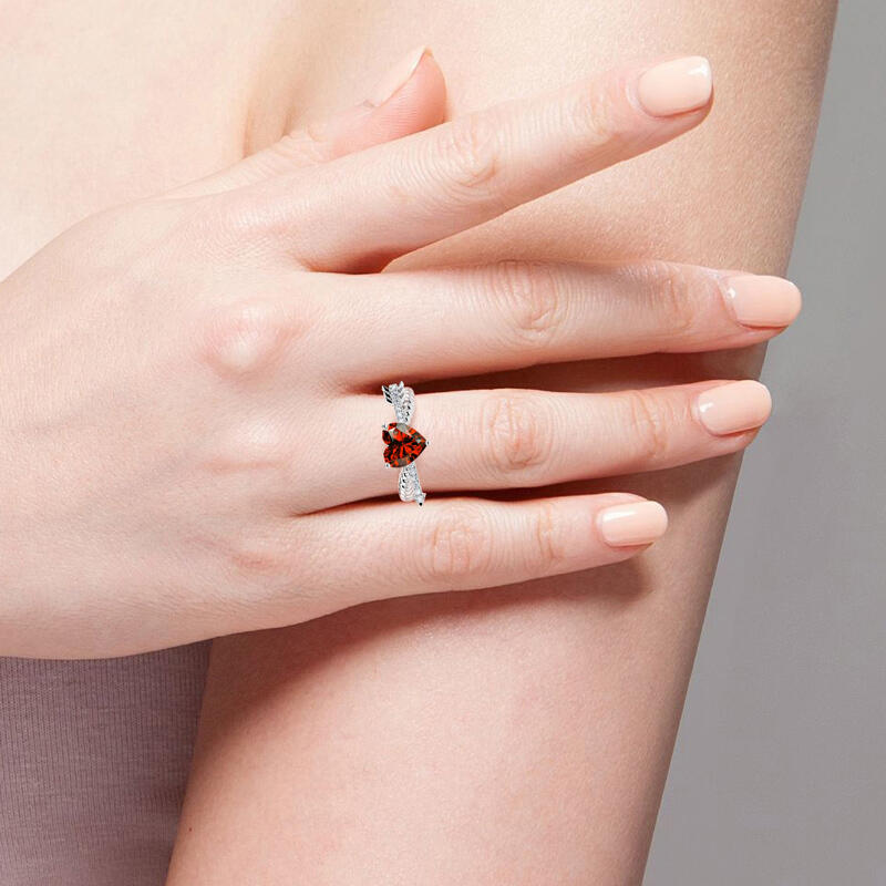 Jeulia "Arrow to Your Heart" Sterling Silver Ring