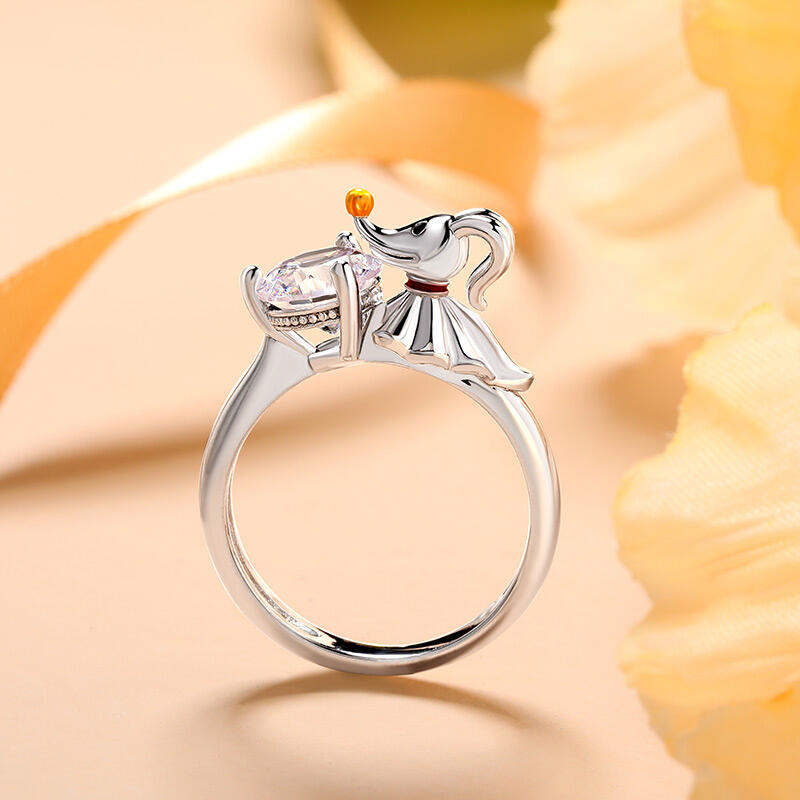 Jeulia Hug Me "Ghost Dog" Round Cut Sterling Silver Ring