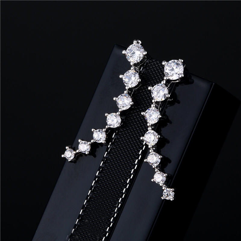 Jeulia Simple Classic Sterling Silver Earrings Climbers