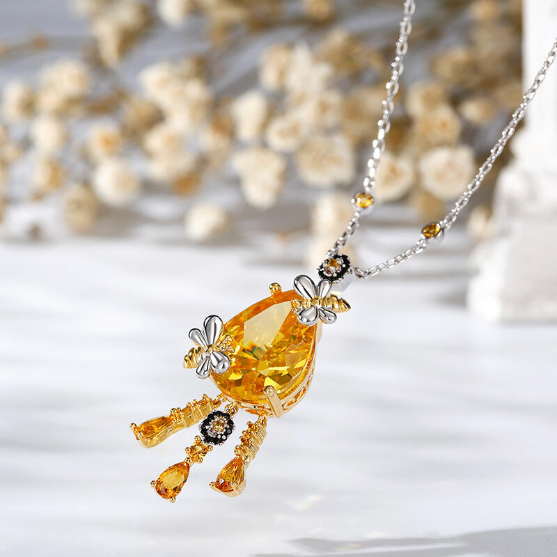 Jeulia "Gather Honey" Pear Cut Bee Sterling Silver Necklace