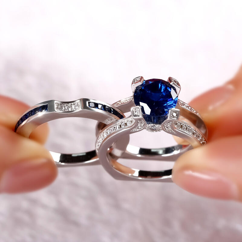 Jeulia Conjunto De Anillos Intercambiables De Talla Redonda En Plata De Ley