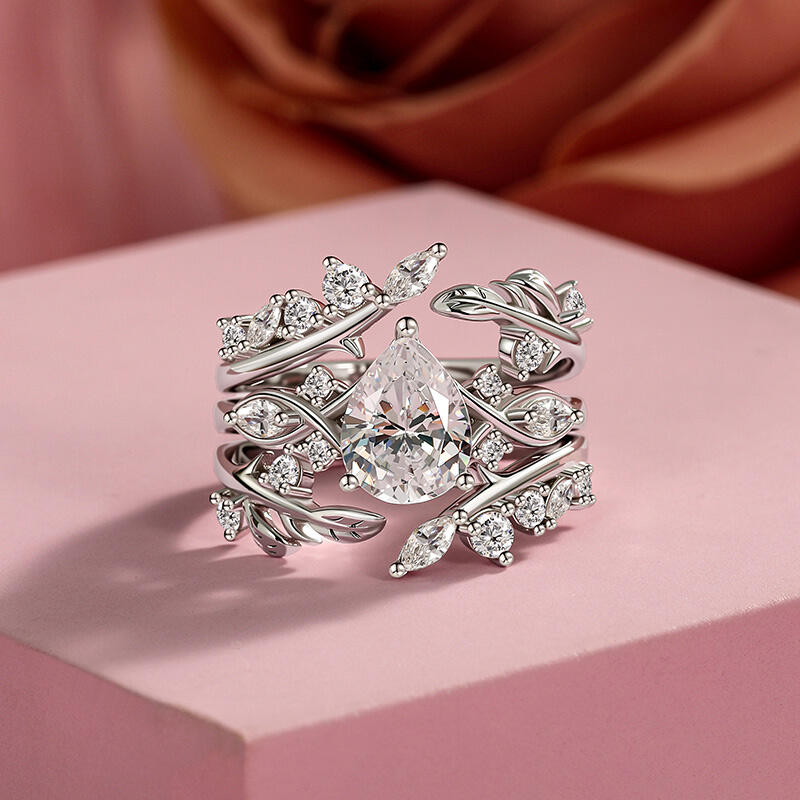 Jeulia Leaf Twist Sparkling Pear Shaped Ring Set