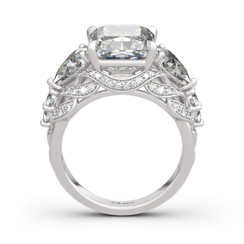 Jeulia Vintage Three Stone Princess Cut Sterling Silver Ring