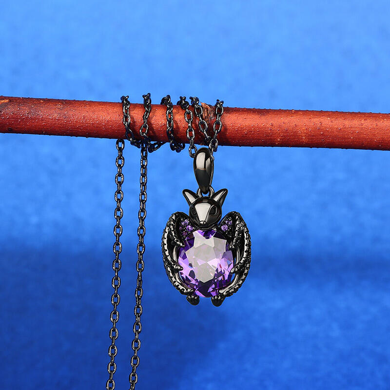 Jeulia Hug Me "Kiss the Night" Black Bat Oval Cut Sterling Silver Necklace