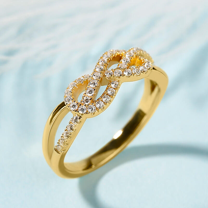 Jeulia Infinity Knot Design Sterling Silver Band