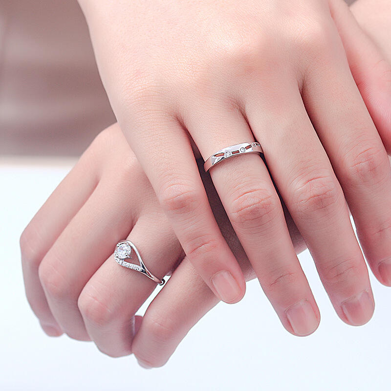 Jeulia Classic Round Cut Sterling Silver Adjustable Couple Rings