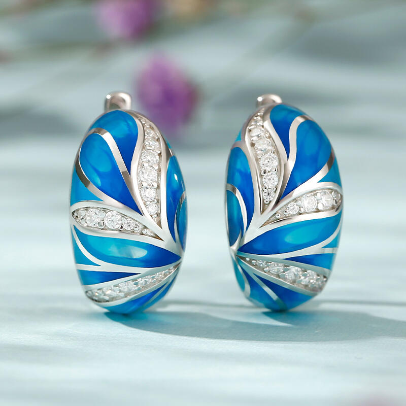 Jeulia "Flourishing Leaves" Enamel Sterling Silver Hoop Earrings