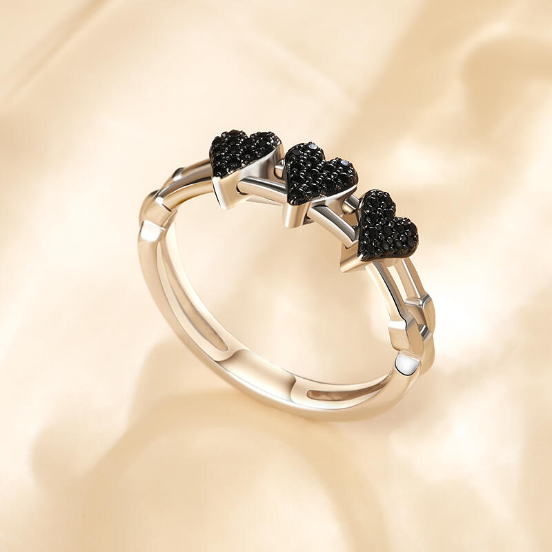 Jeulia Anillo con Dije Móvil de Corazón Negro en Plata Esterlina
