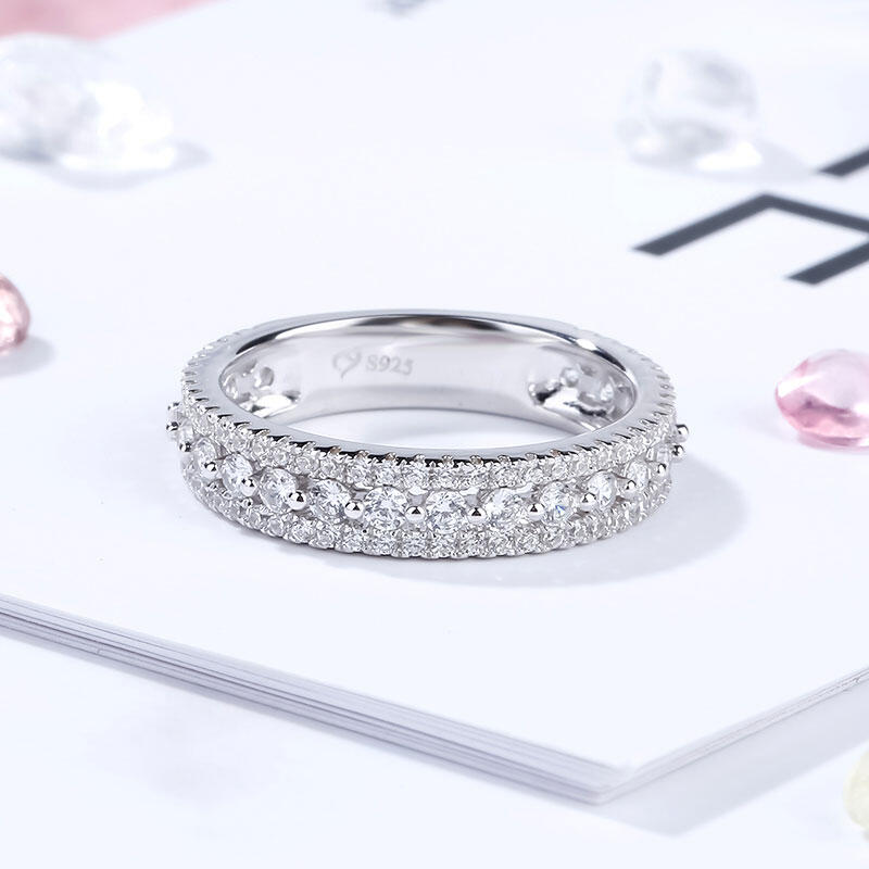 Jeulia Classic Round Cut Sterling Silver Women's Band