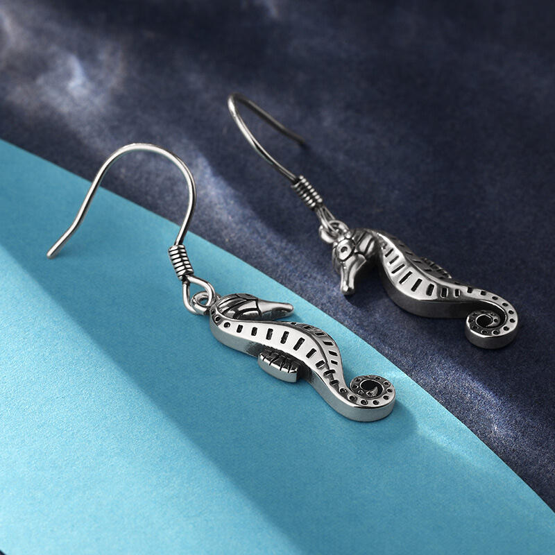 Jeulia Seahorse Design Sterling Silver Earrings