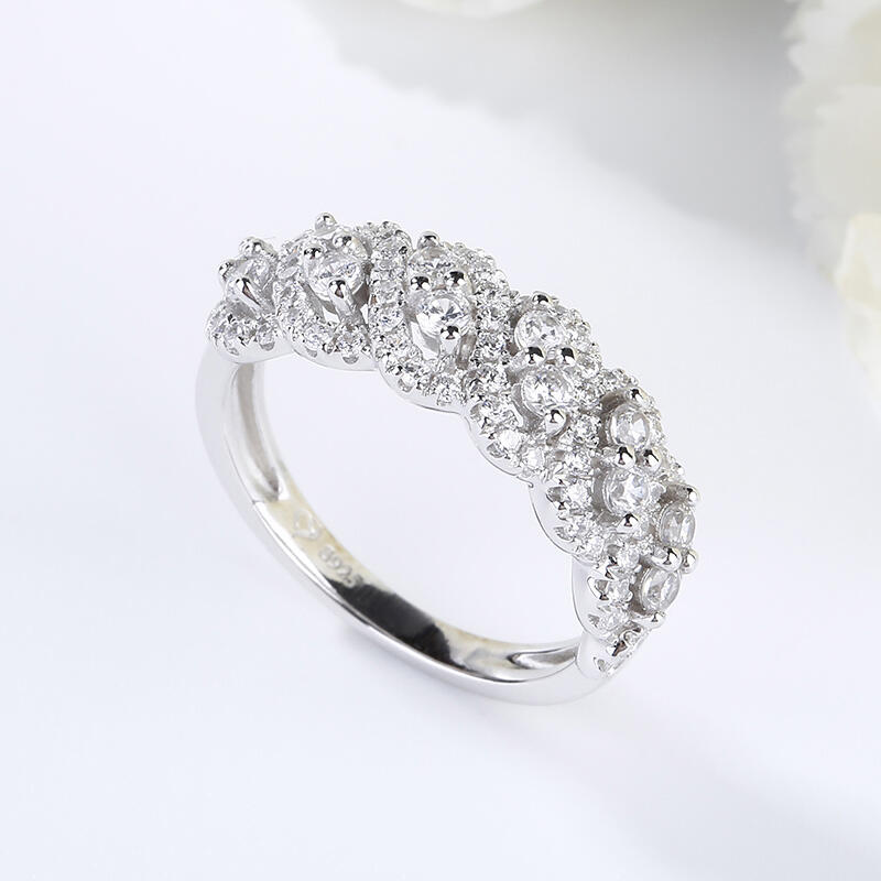 Jeulia Classic Round Cut Sterling Silver Women's Band