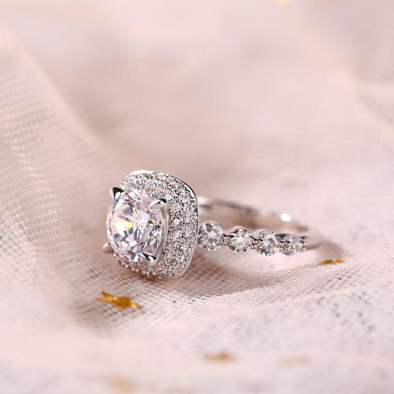 Jeulia Halo Round Cut Sterling Silver Ring