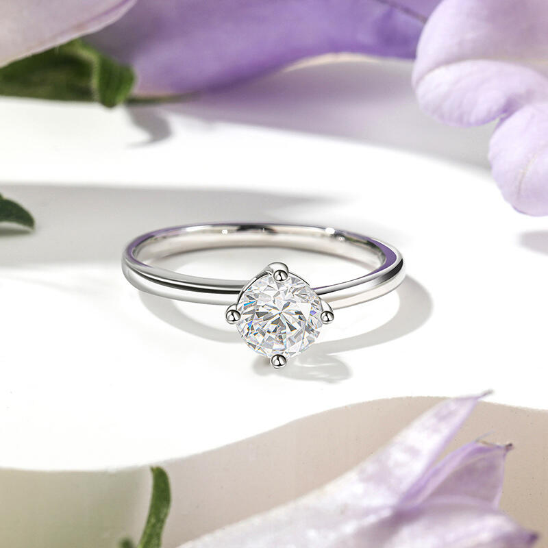 Jeulia Classic Round Cut Sterling Silver Ring