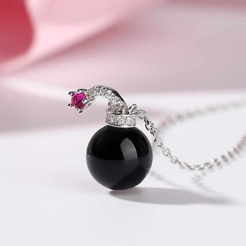 Jeulia Collar de plata esterlina con diseño de bomba con perla negra cultivada