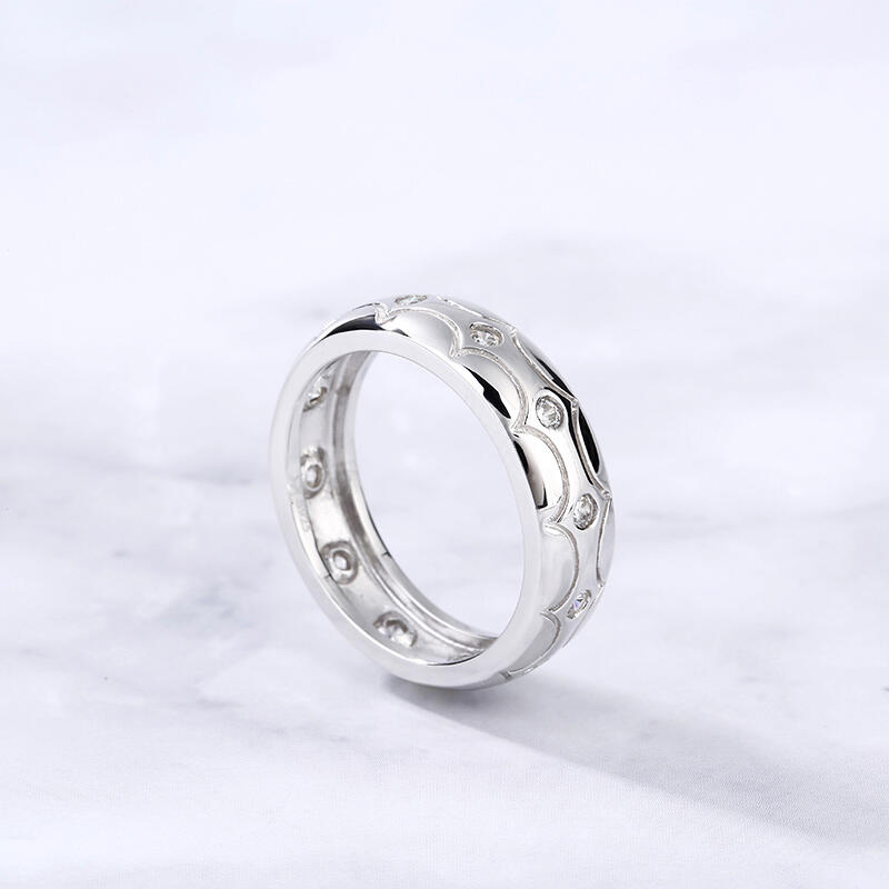 Jeulia Carved Swirl Sterling Silver Men's Band