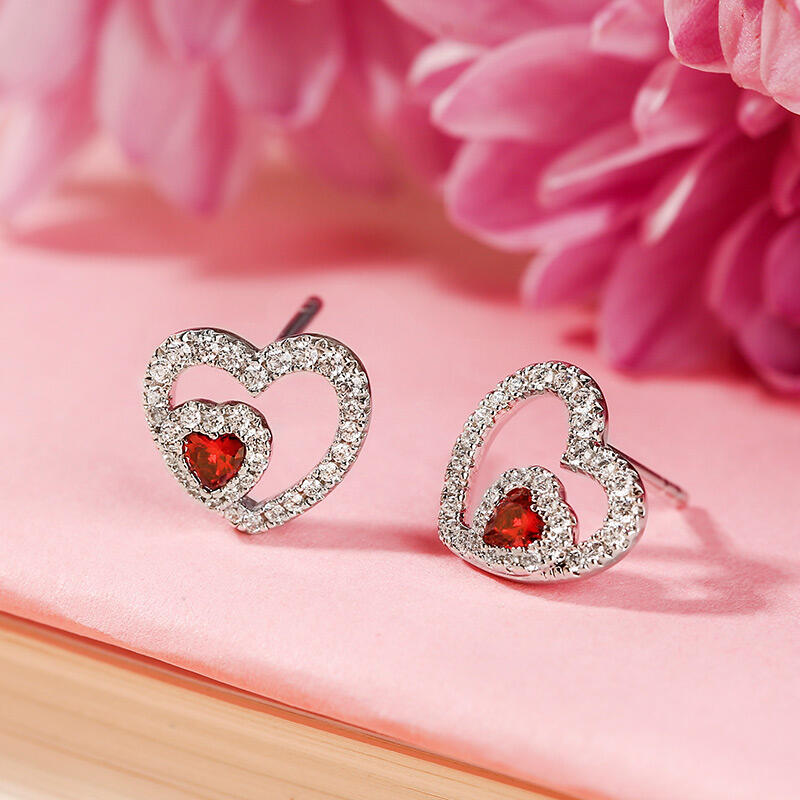 Jeulia "Brilliance Love" Heart Cut Sterling Silver Stud Earrings