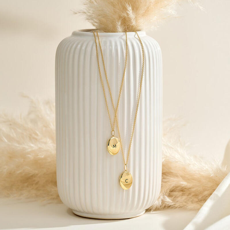 Personalized Oval Photo Necklace Great Gift For Christmas