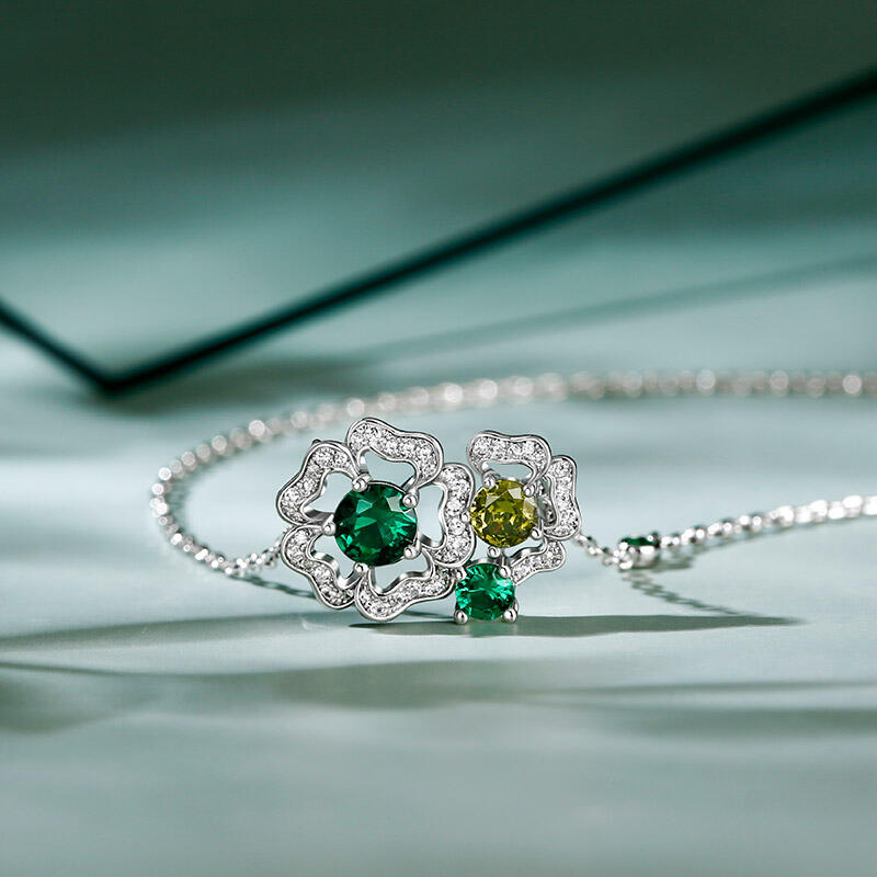 Jeulia "Desire of Love" Flowers Round Cut Sterling Silver Necklace