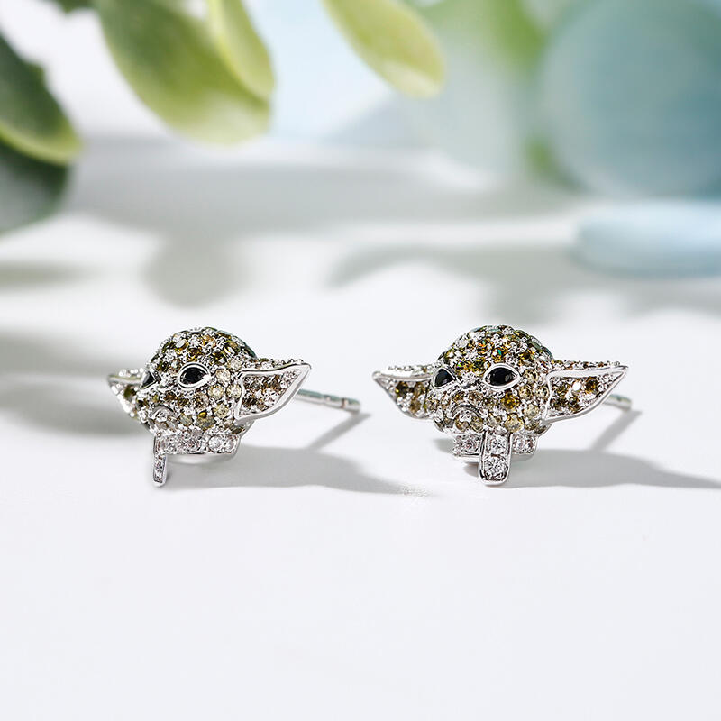 Jeulia "Bebé Yoda" Aretes de plata esterlina