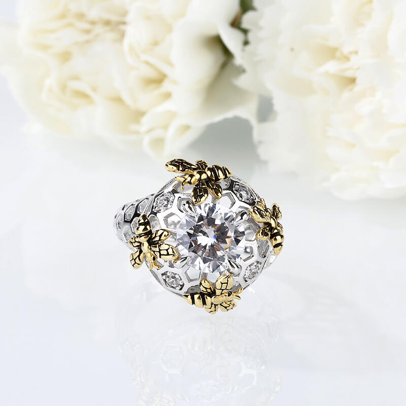 Jeulia Two Tone Bee Honeycomb Round Cut Sterling Silver Ring