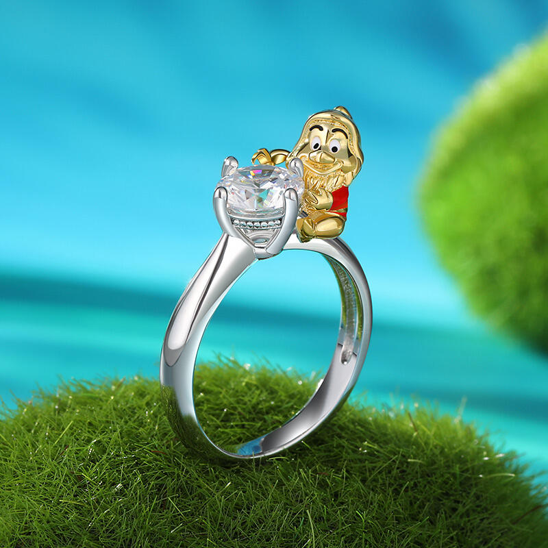 Jeulia Hug Me "Lovable Dwarf" Round Cut Sterling Silver Ring