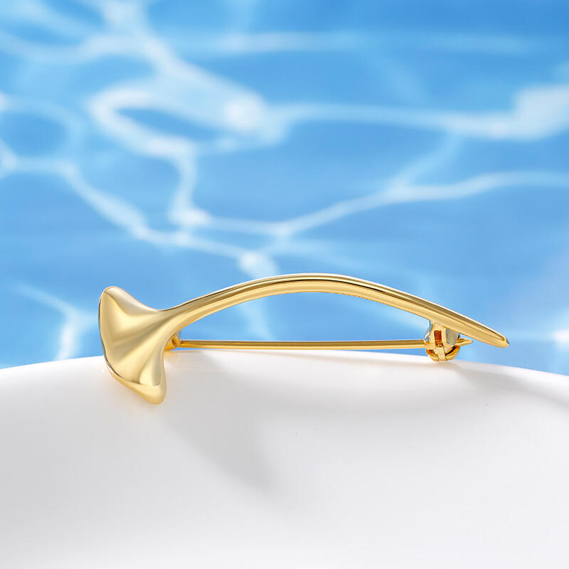 Jeulia イチョウの葉 シルバー ブローチ